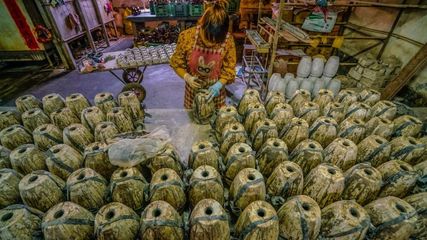 穿越千載鉛華，隴上瓷都浴火重生——傳統技藝的現代技術轉讓之路